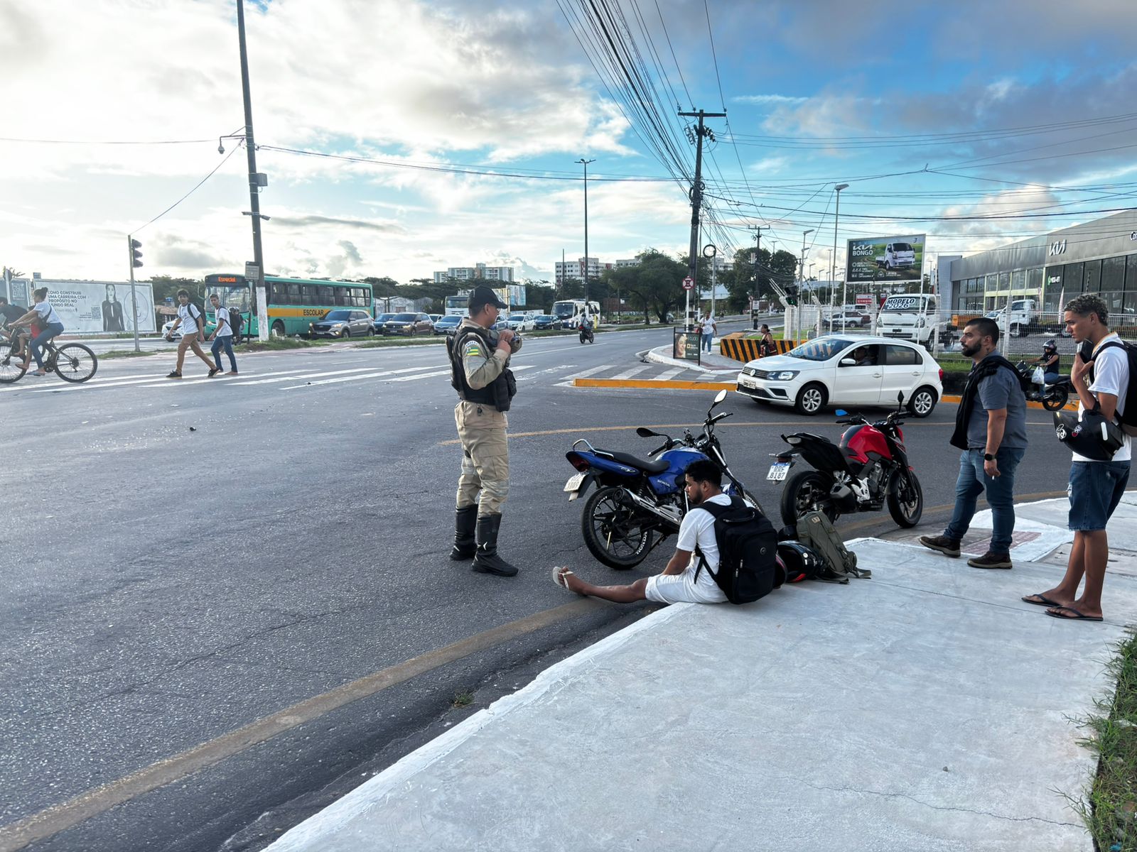 SMTT de Aracaju alerta para o aumento no número de acidentes envolvendo motociclistas - SMTT Aracaju